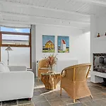 Talida - 500m From The Sea By Interhome